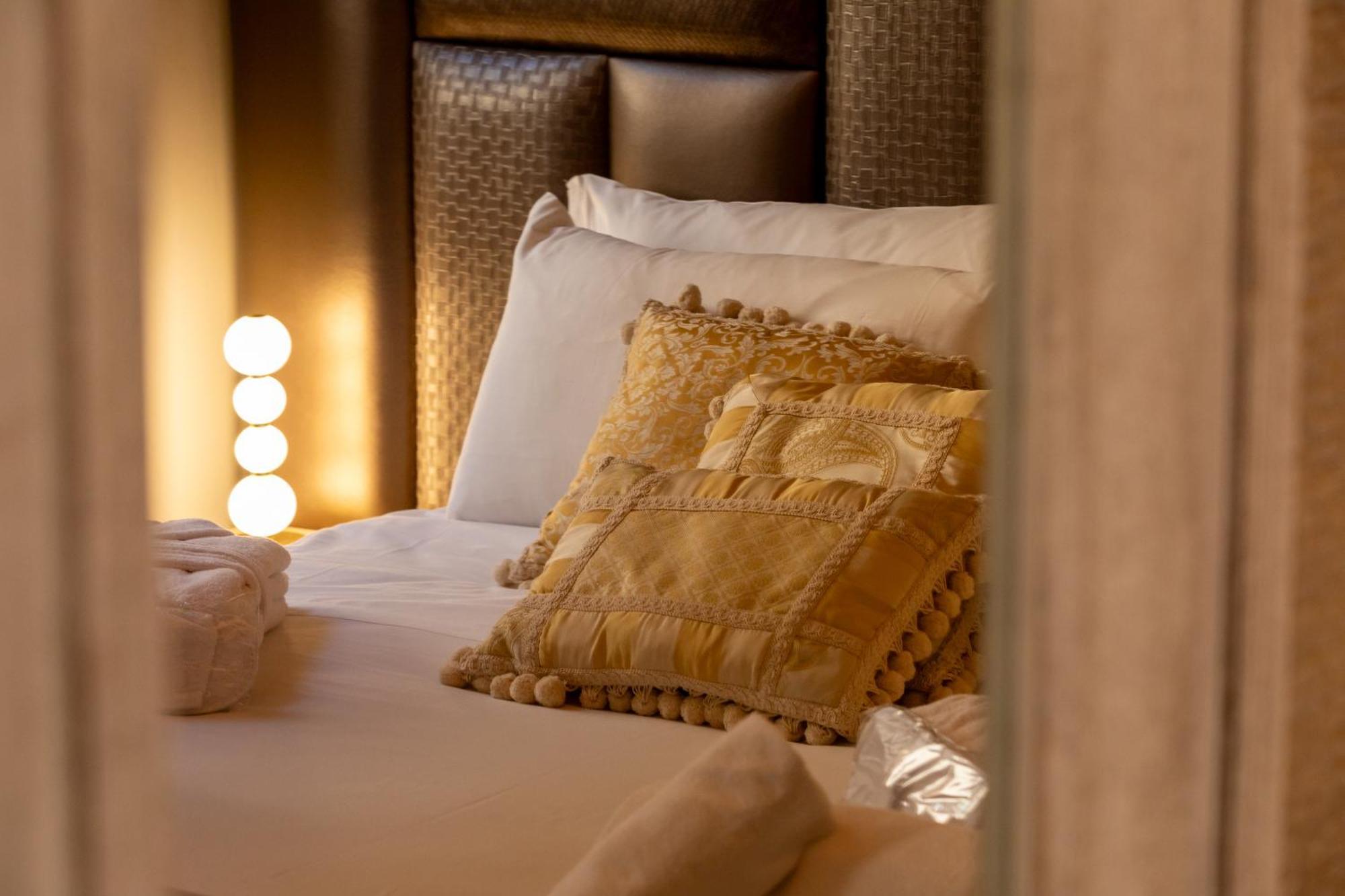 Fontana Di Trevi Luxury Guest house *